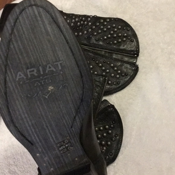 🎄 Ariat Black Leather Boots 🎄 - Picture 4 of 5